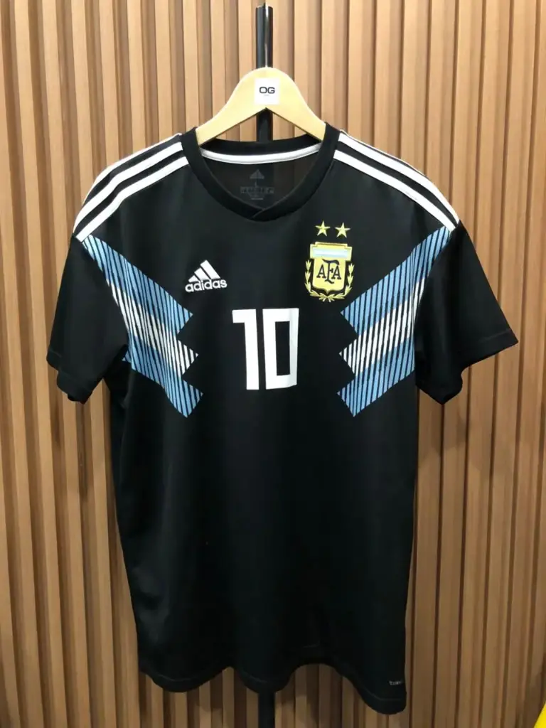 Argentina Away Jersey 2017–2018 with No. 10 Lionel Messi