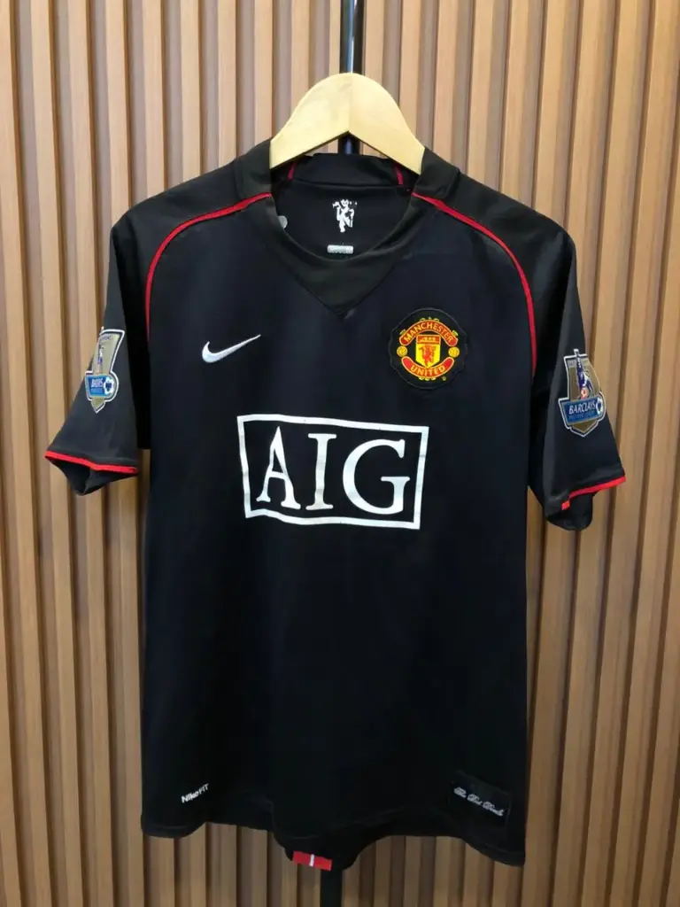 Manchester United Away 2007–2008 with No. 7 Cristiano Ronaldo