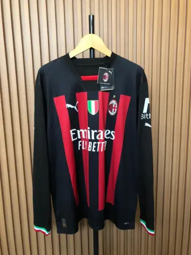 AC Milan Home Jersey 2022–2023 (Long Sleeve, BNWT) with No. 11 Zlatan Ibrahimović 