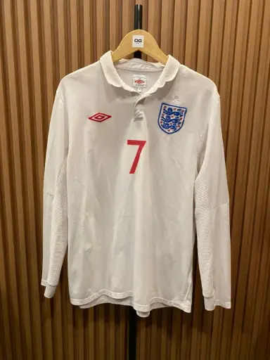 England Home 2009/10 Long Sleeve - #7 David Beckham