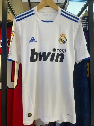 Real Madrid Home 2010/2011 - #7 Cristiano Ronaldo
