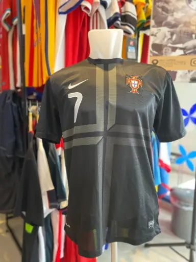 Portugal Away 2013-2014 - Cristano Ronaldo #7